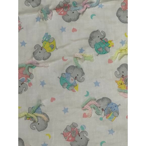Baby Elephants, Vintage, Baby Blanket, Animals, Nursery, ~ 250604-WH M-11-12 - Picture 1 of 5